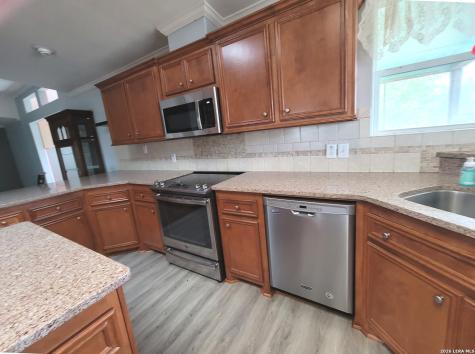 21.16 1951 Dowdy Road Seguin TX 78155
