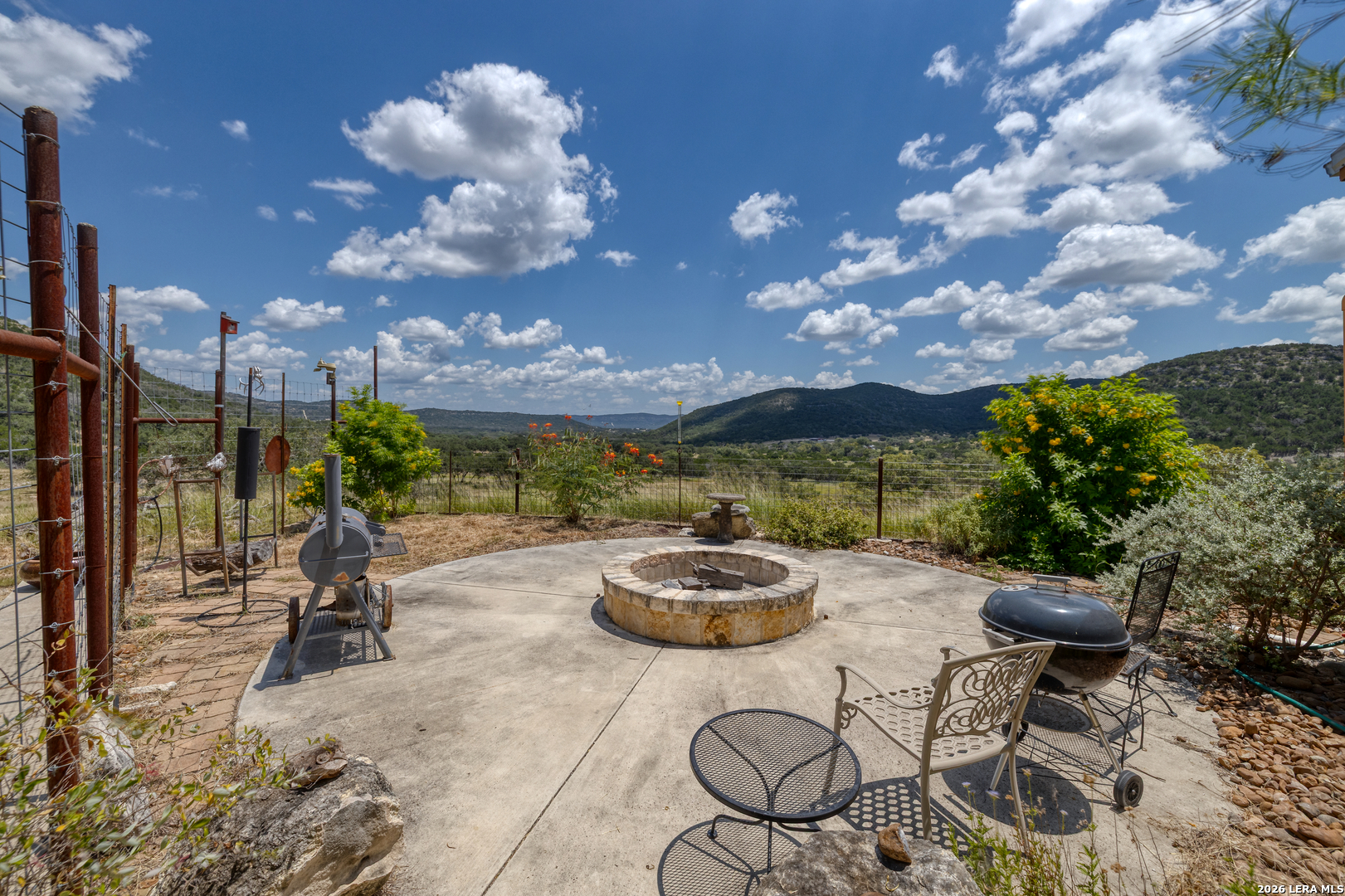 2242 Patterson Creek Road Leakey TX 78873