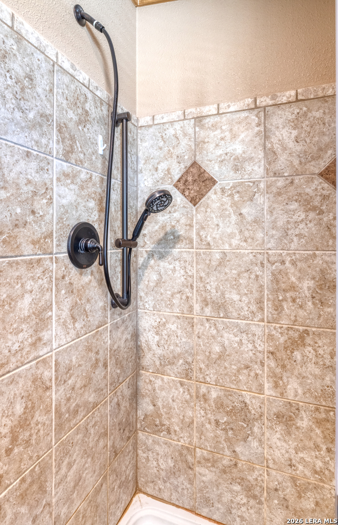 2242 Patterson Creek Road Leakey TX 78873