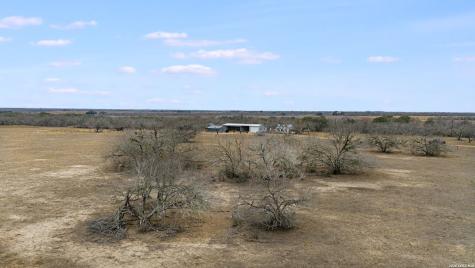 000 County Road 454 Stockdale TX 78160