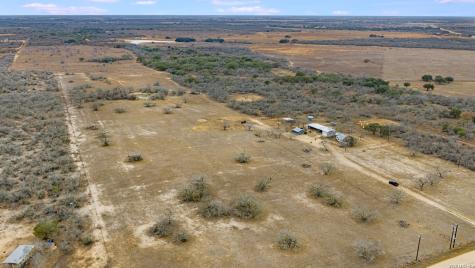 000 County Road 454 Stockdale TX 78160