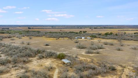 000 County Road 454 Stockdale TX 78160