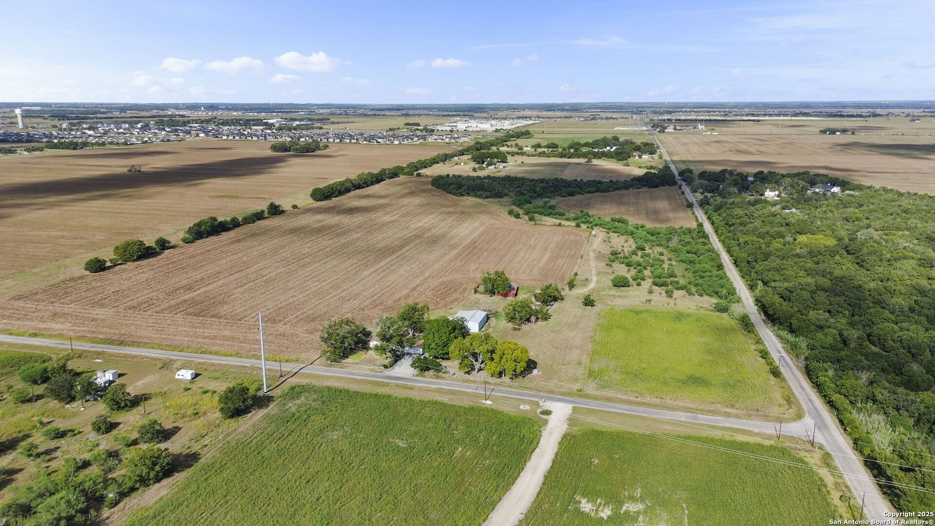 4410 Ploetz Seguin TX 78155