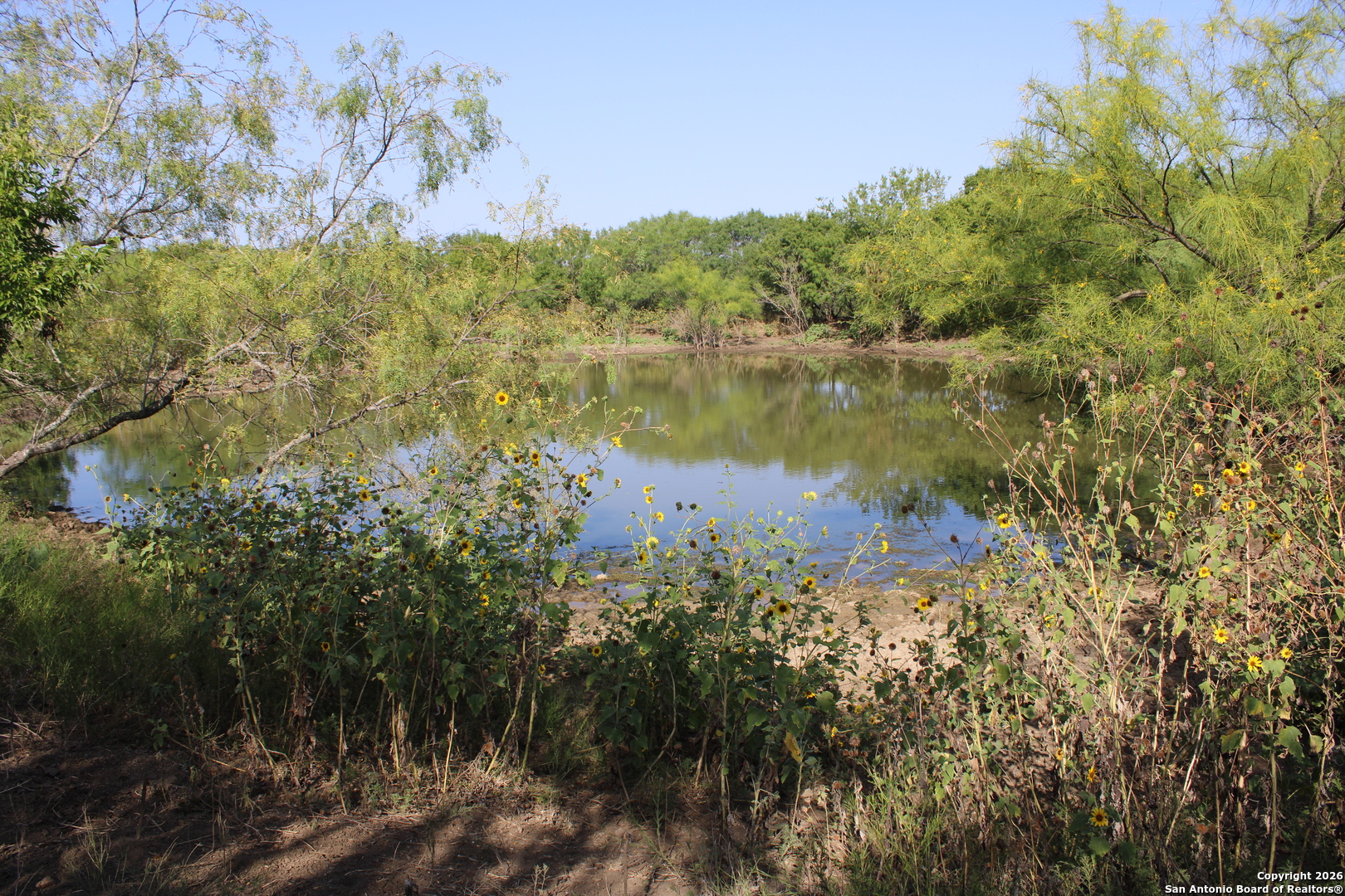 760 N Greytown Road St Hedwig TX 78152