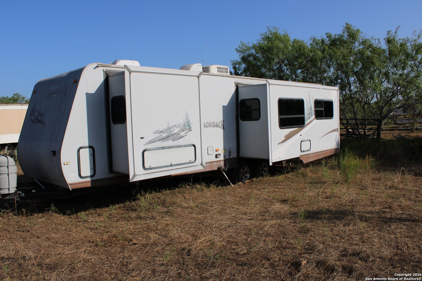 760 N Greytown Road St Hedwig TX 78152