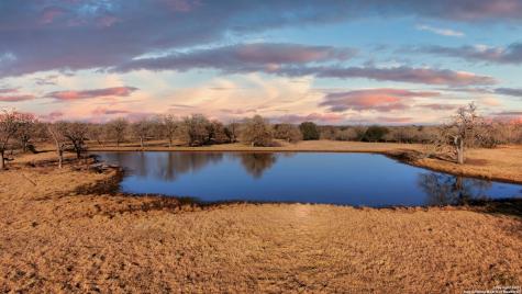 213 County Road 390 Gonzales TX 78629
