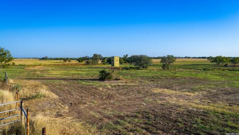 7110 Us Highway 181 Poth TX 78147