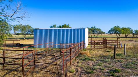 7110 Us Highway 181 Poth TX 78147