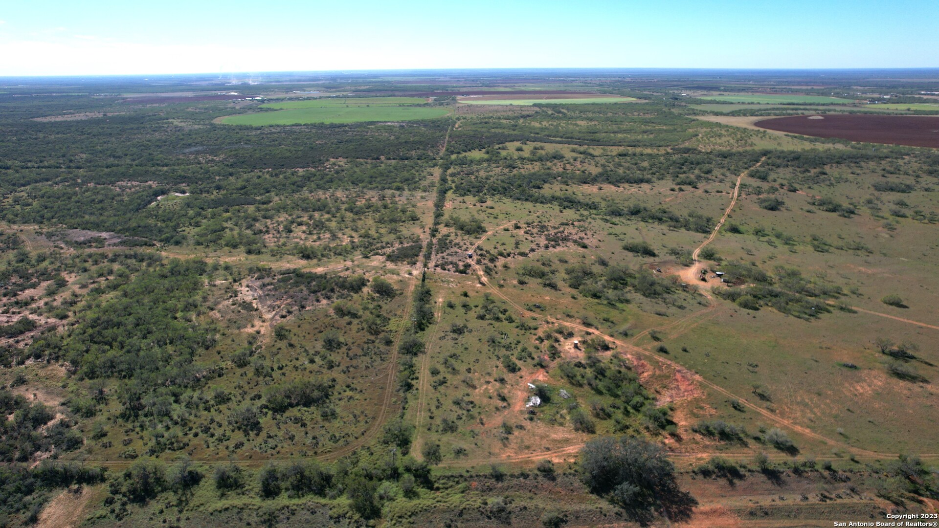 1913 County Road 3000 Pearsall TX 78061