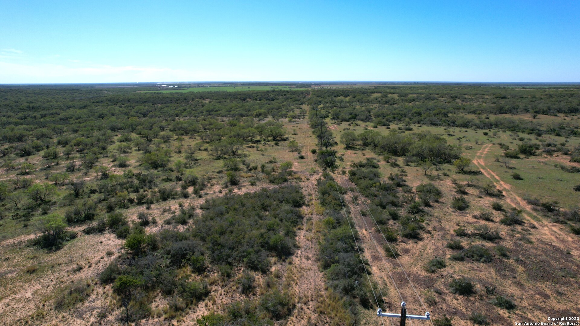 1913 County Road 3000 Pearsall TX 78061