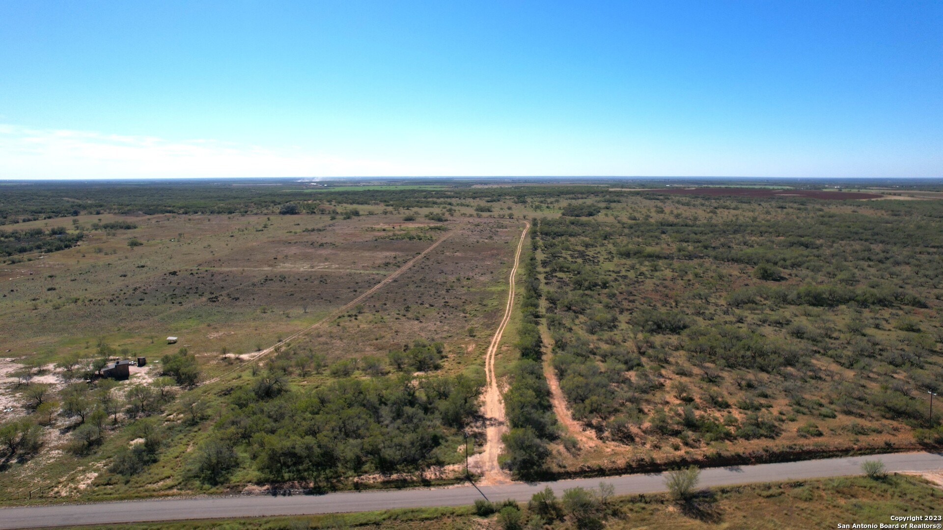 1913 County Road 3000 Pearsall TX 78061