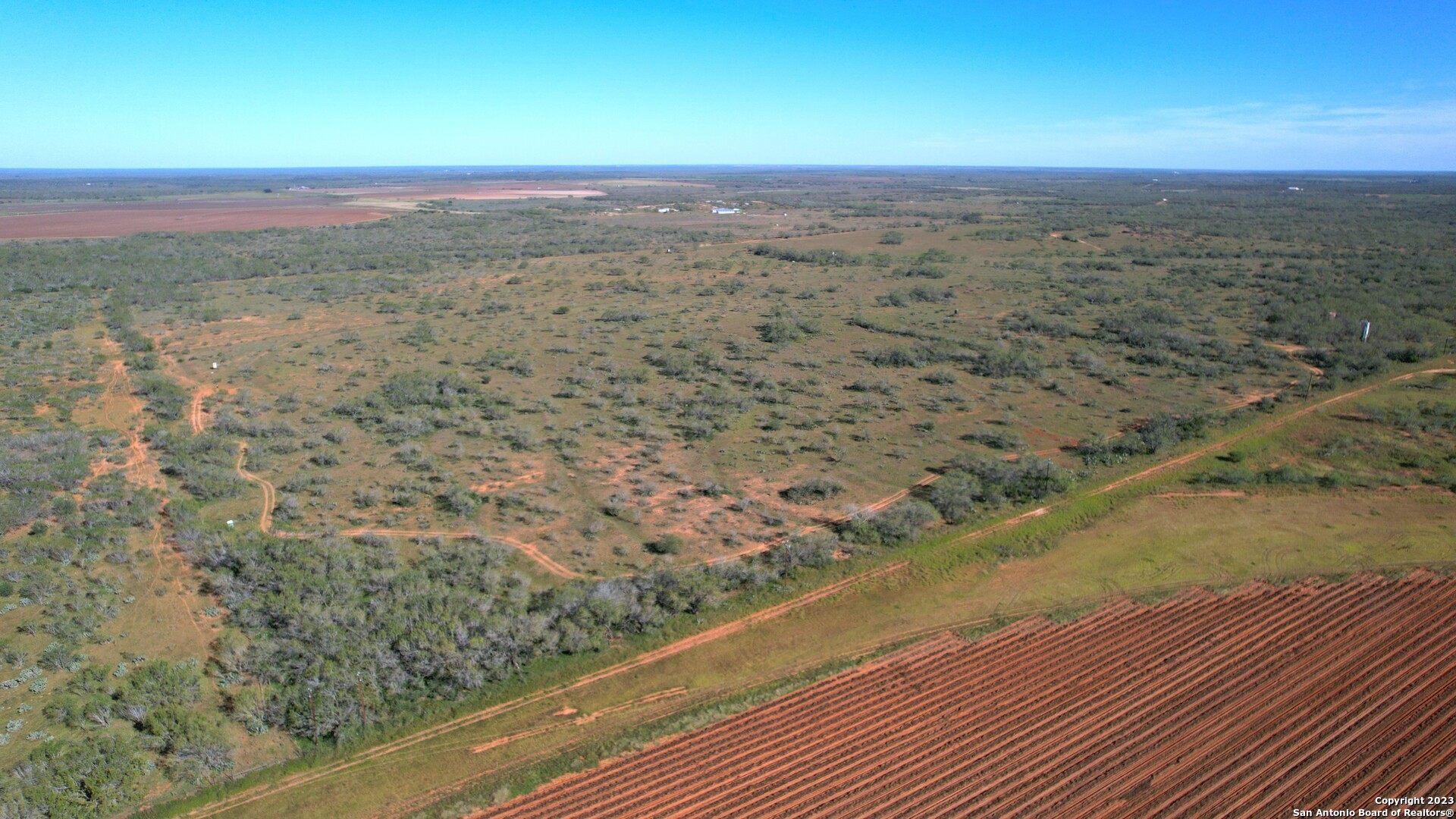 1913 County Road 3000 Pearsall TX 78061