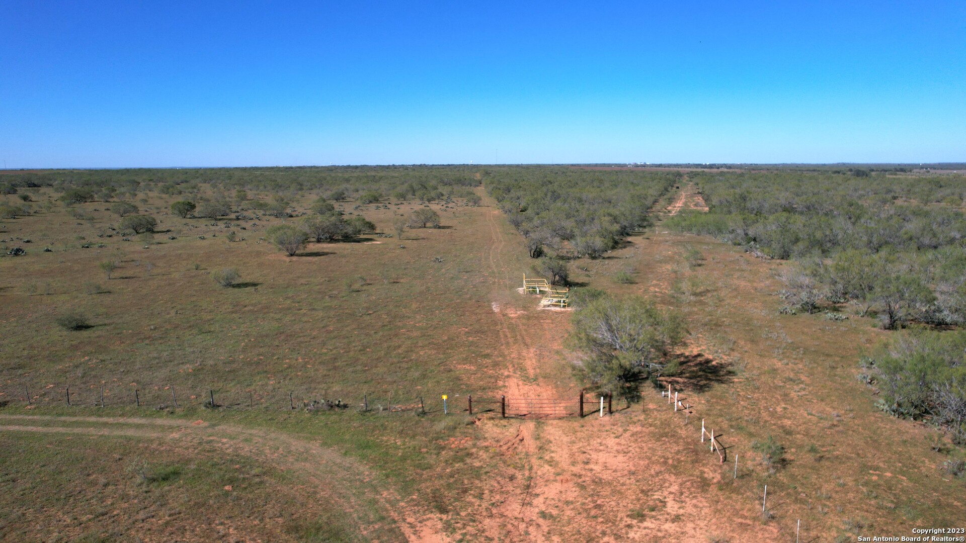 1913 County Road 3000 Pearsall TX 78061