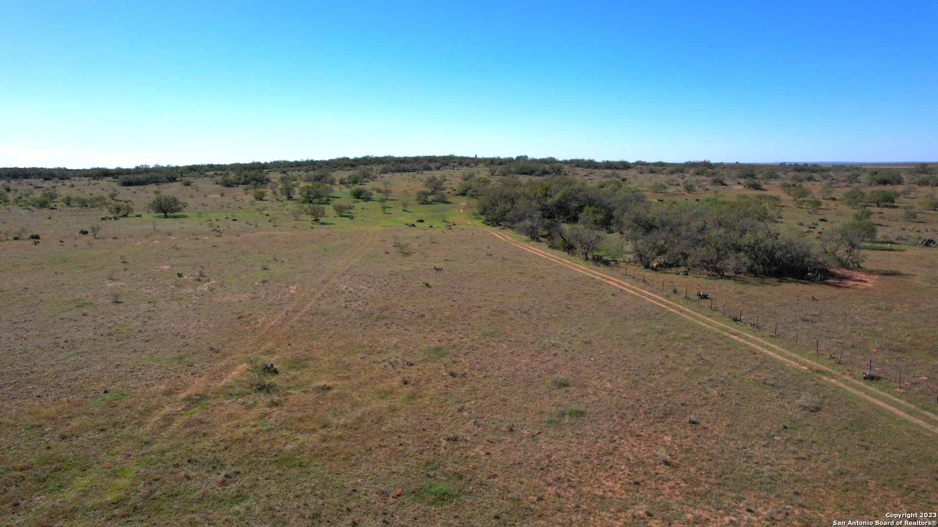 1913 County Road 3000 Pearsall TX 78061