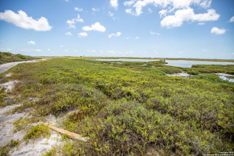 602-698 Cape Velero Drive Rockport TX 78382