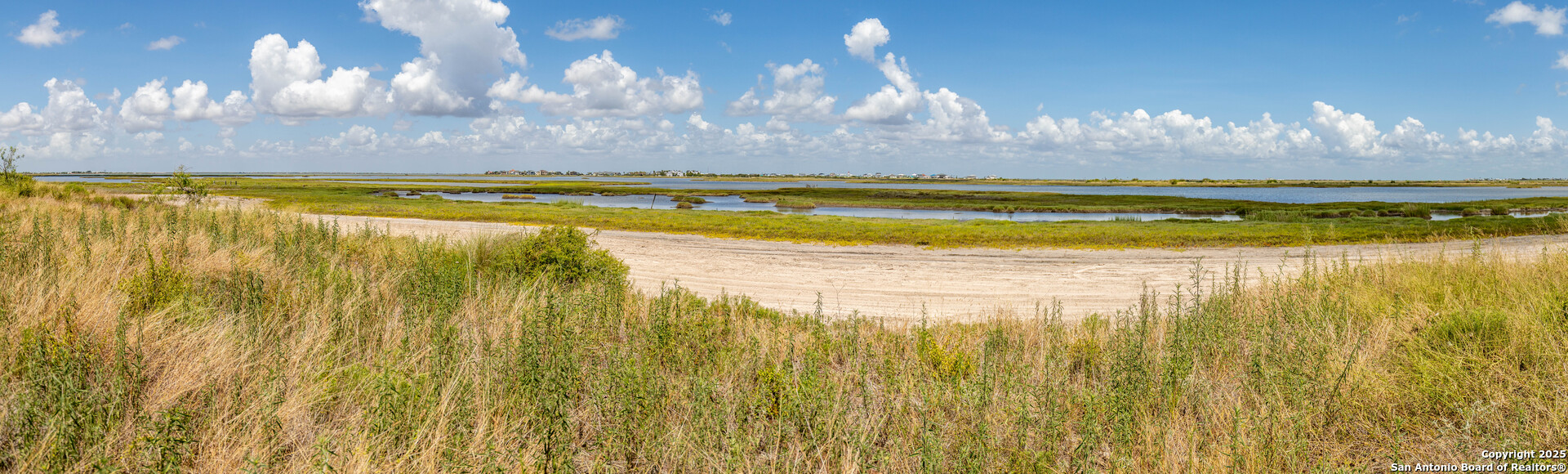 602-698 Cape Velero Drive Rockport TX 78382