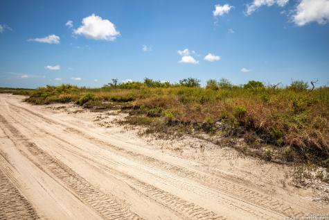 602-698 Cape Velero Drive Rockport TX 78382