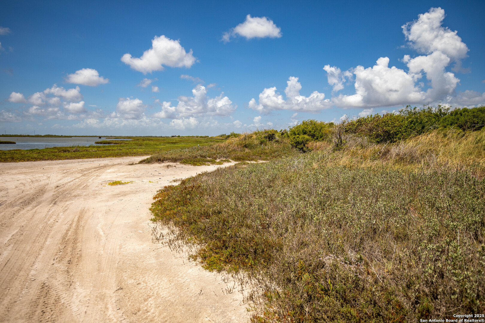602-698 Cape Velero Drive Rockport TX 78382