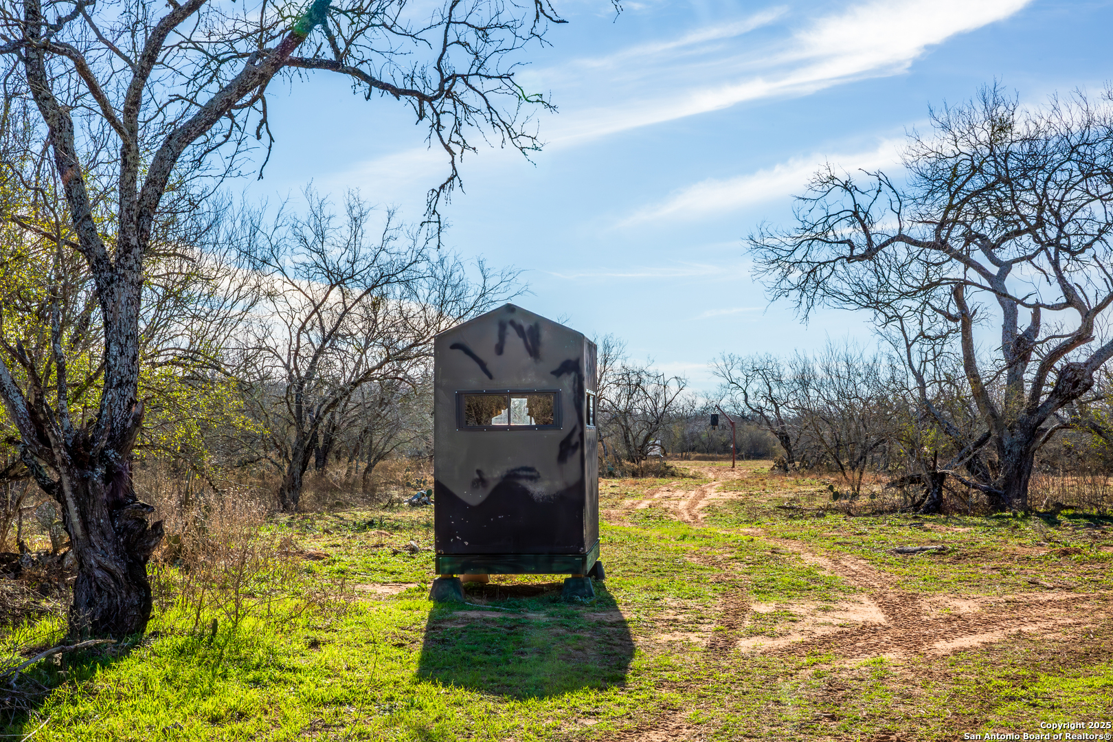 762 Cr 108 Floresville TX 78114