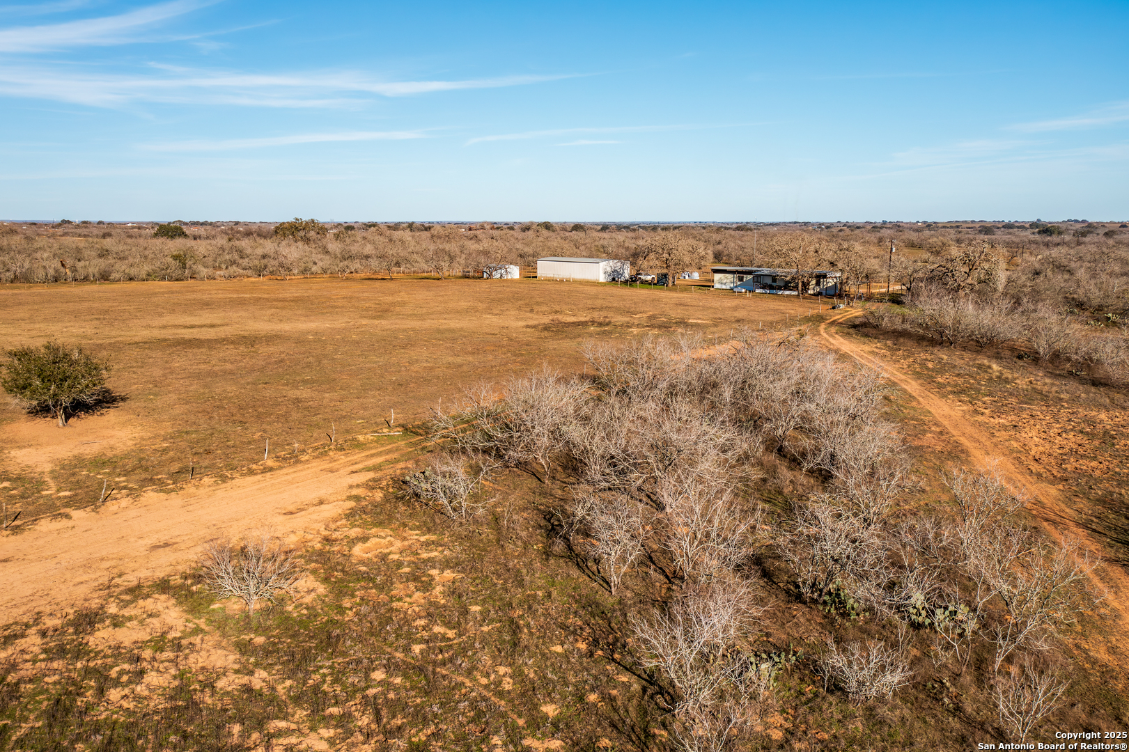 762 Cr 108 Floresville TX 78114