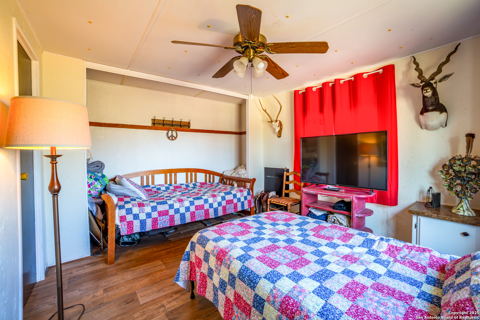 762 Cr 108 Floresville TX 78114