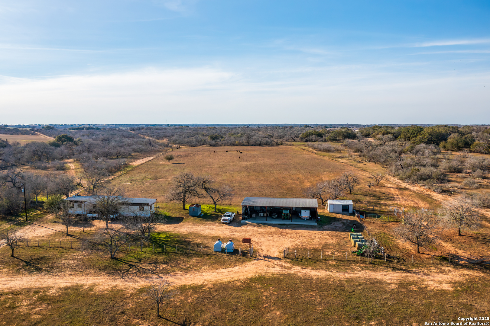 762 Cr 108 Floresville TX 78114