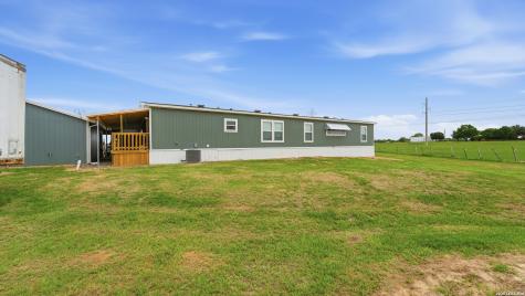 1576 Settlers Way Seguin TX 78155