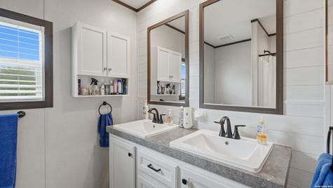 1576 Settlers Way Seguin TX 78155