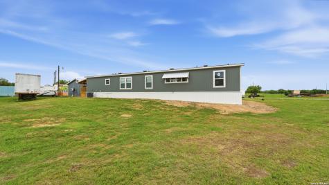 1576 Settlers Way Seguin TX 78155