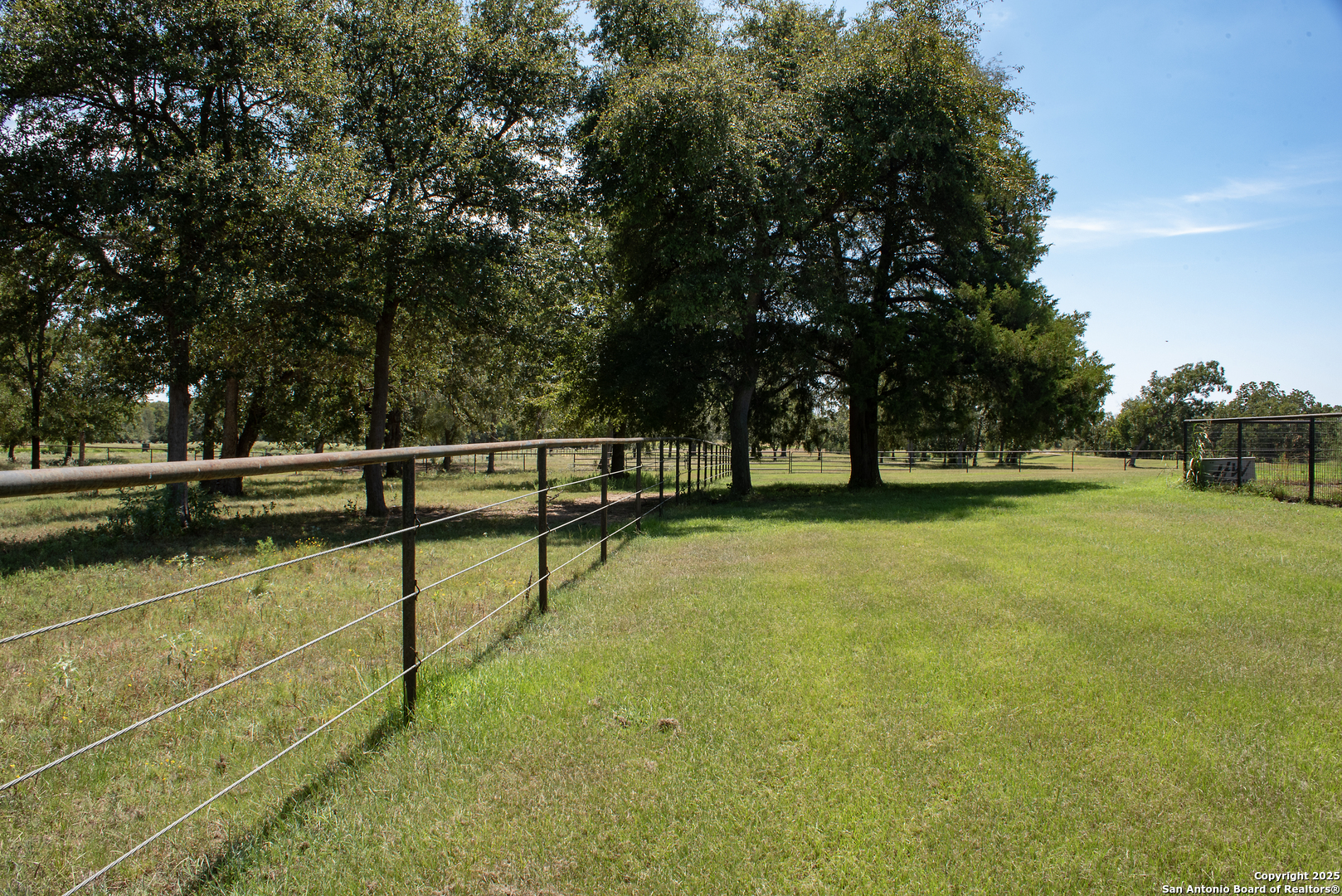 9560 Old Colony Line Road Dale TX 78616