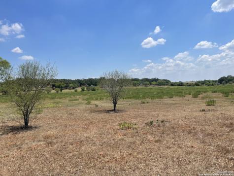 3505 County Road 476 Nixon TX 78140