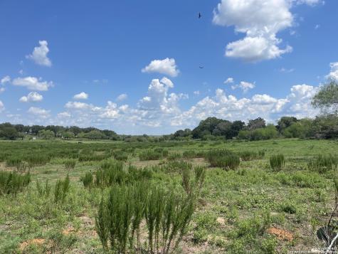 3505 County Road 476 Nixon TX 78140
