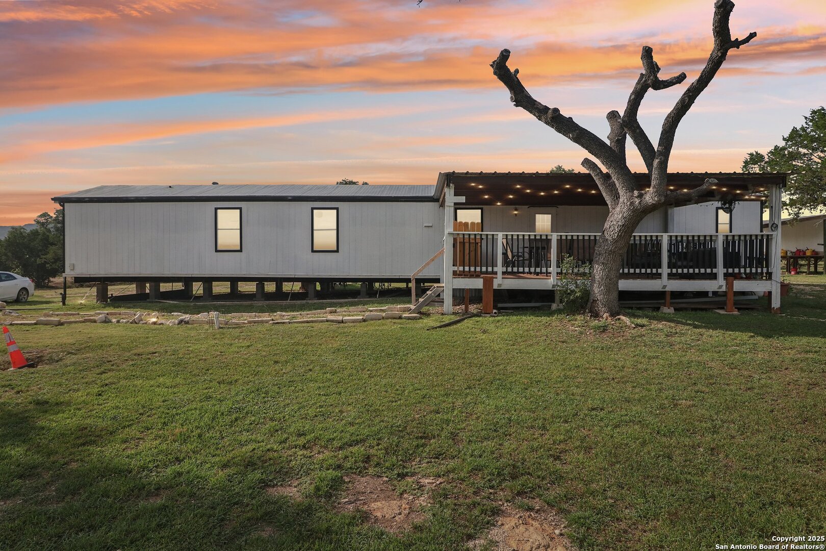160 Deer View Pipe Creek TX 78063