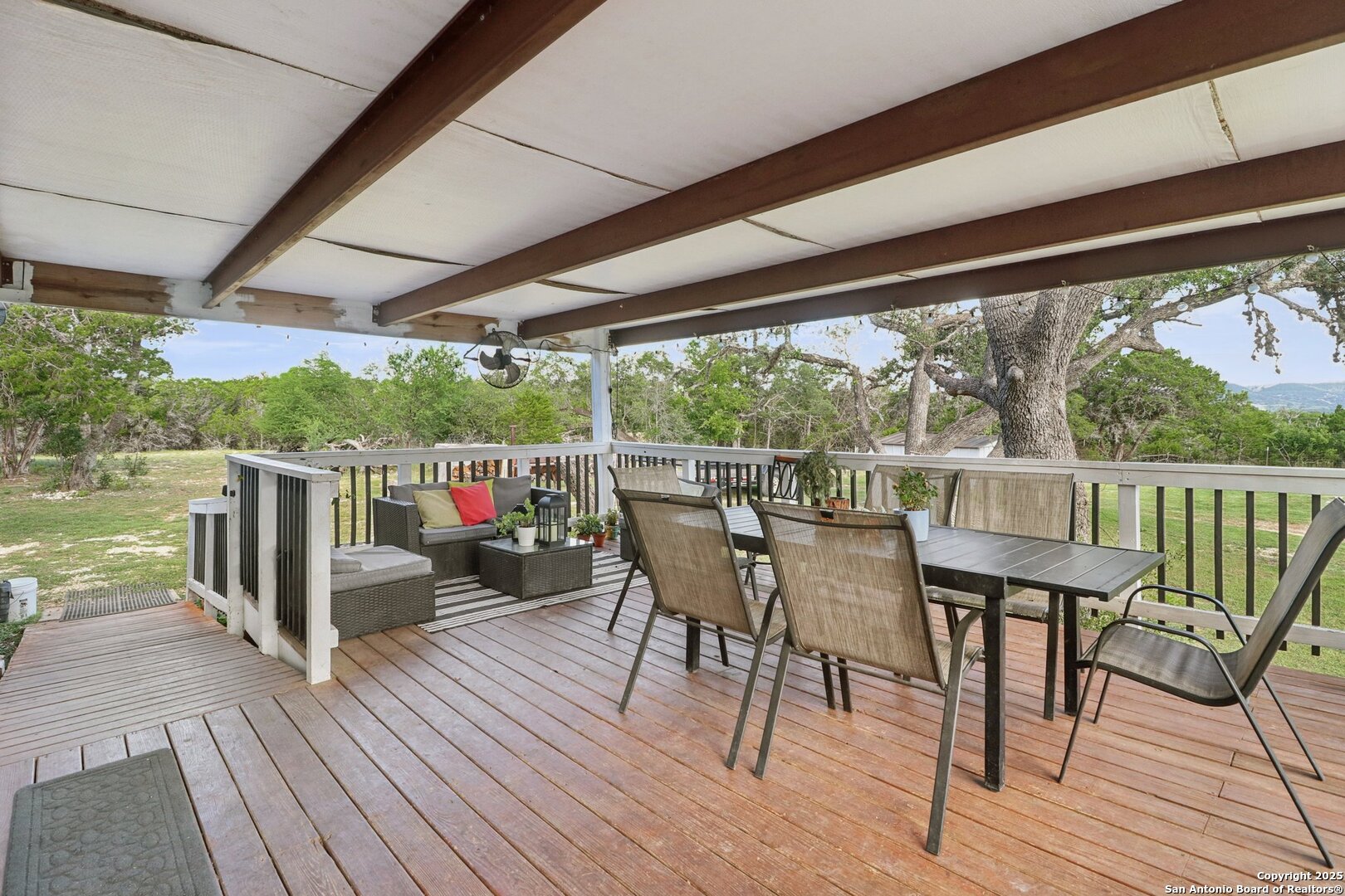 160 Deer View Pipe Creek TX 78063