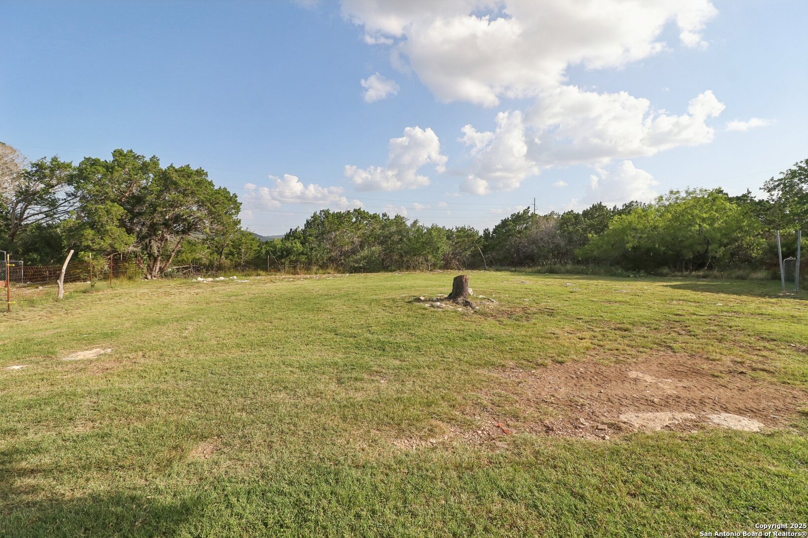 160 Deer View Pipe Creek TX 78063