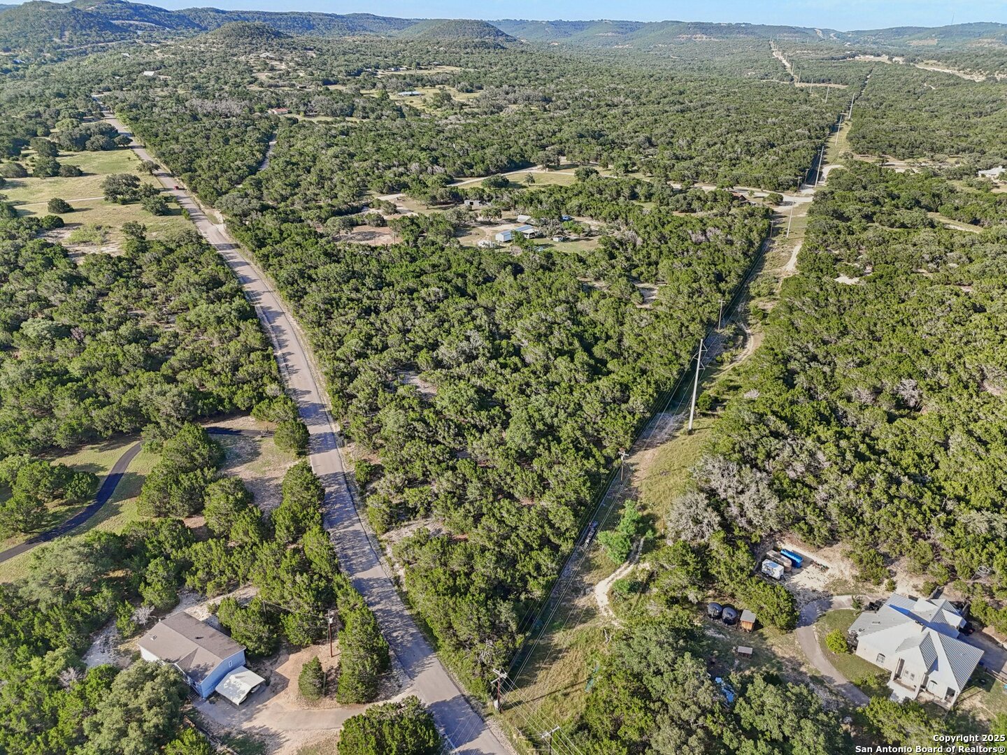 160 Deer View Pipe Creek TX 78063