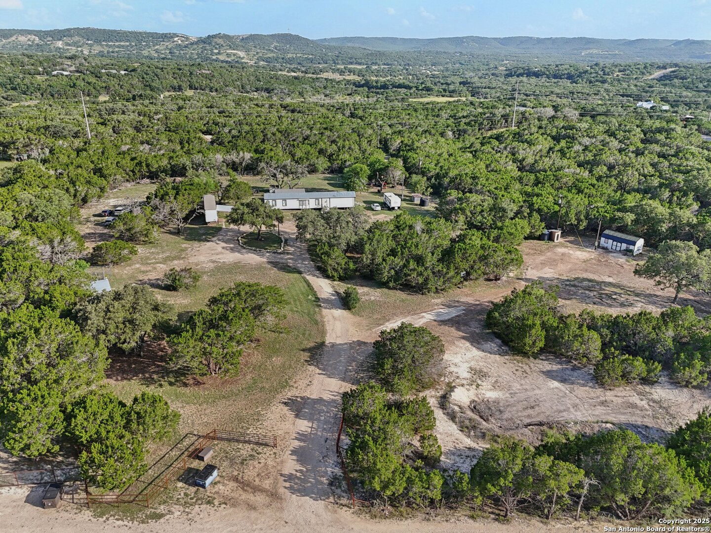 160 Deer View Pipe Creek TX 78063
