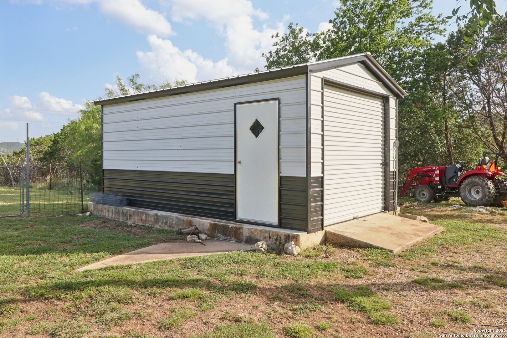 160 Deer View Pipe Creek TX 78063