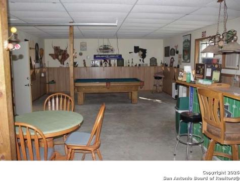 317 Swayze Road Utopia TX 78884