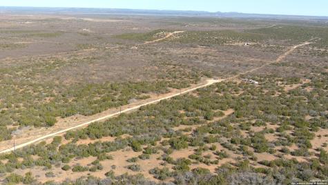 01 Warhorse Ranch Robert Lee TX 76945
