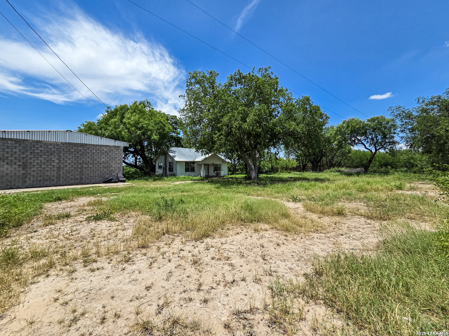 1398 W Moore Avenue Quemado TX 78877