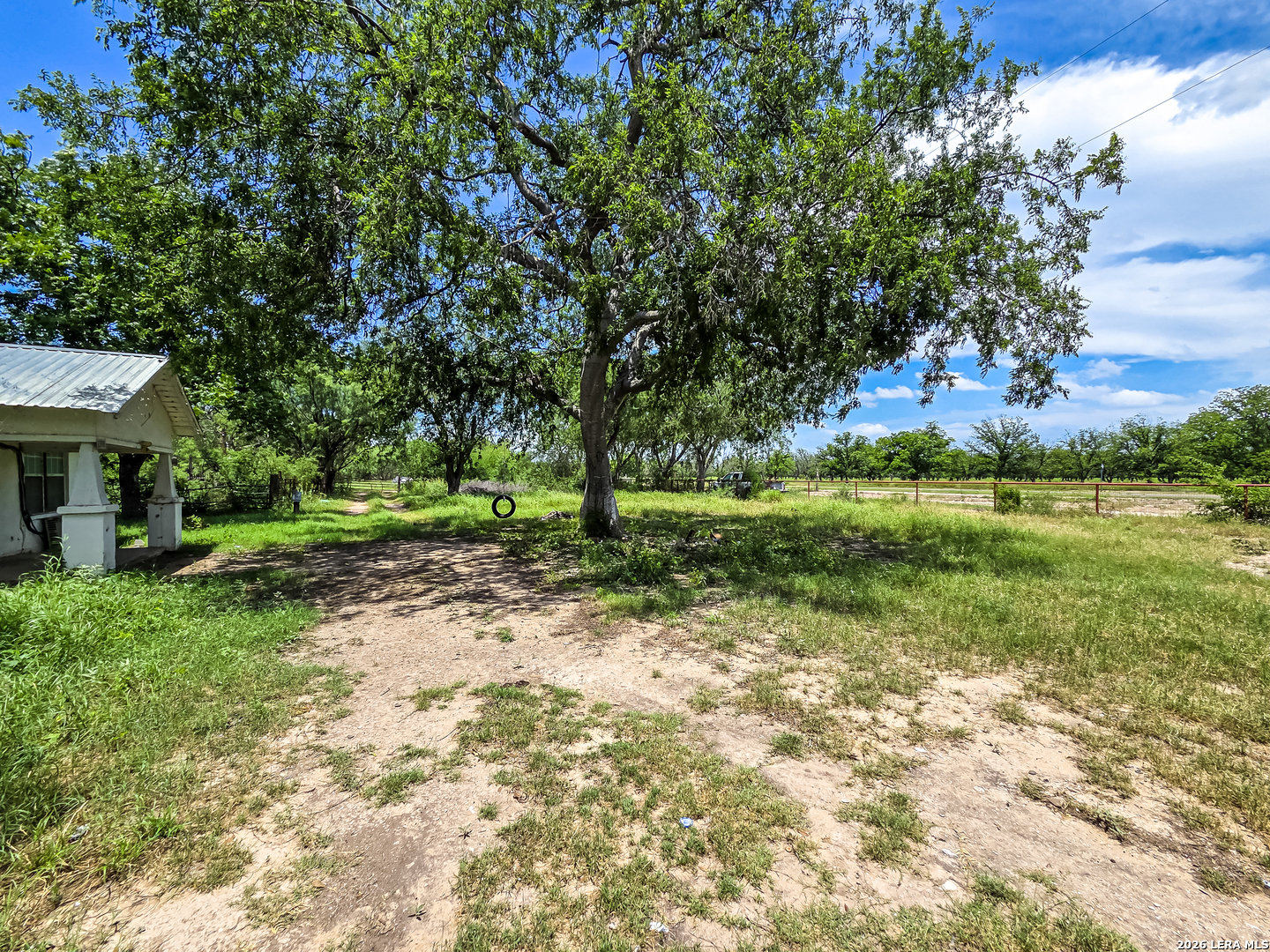 1398 W Moore Avenue Quemado TX 78877