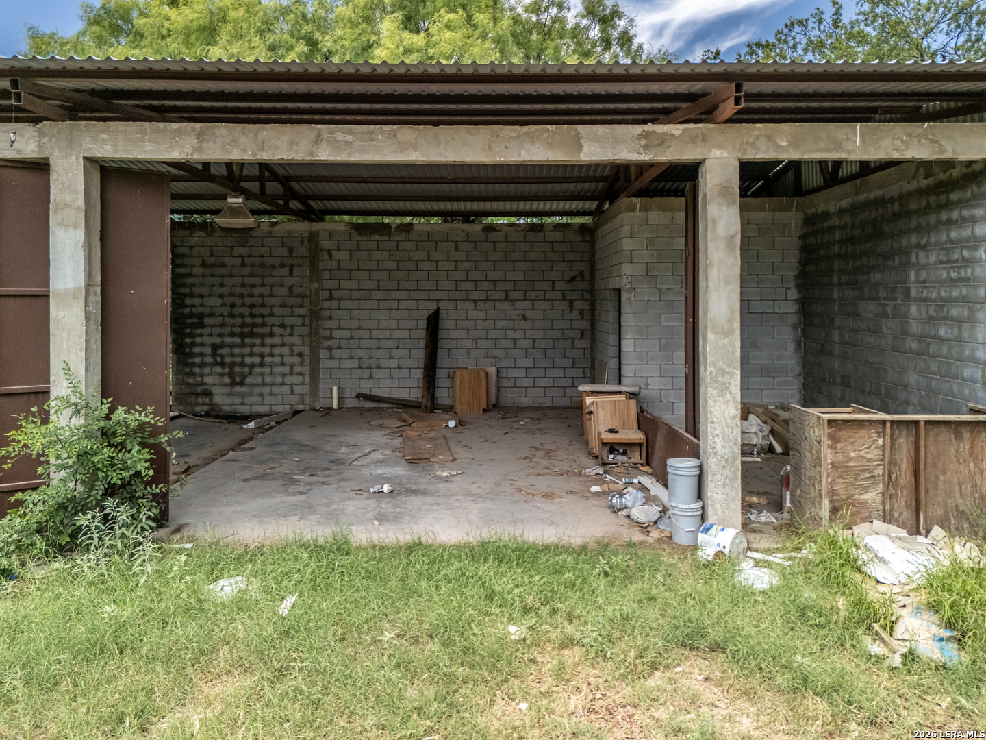 1398 W Moore Avenue Quemado TX 78877