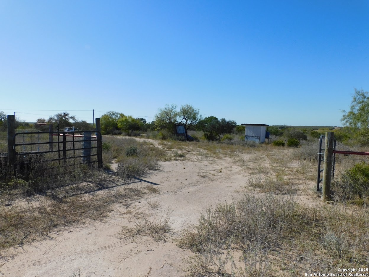 653 South Highway 59 George West TX 78022
