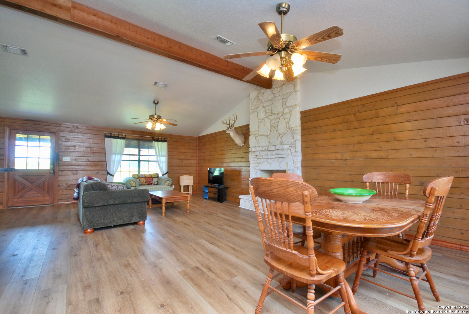 2725 Old Lehmann Seguin TX 78155