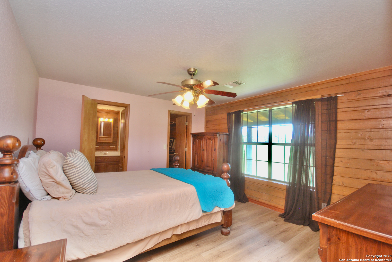 2725 Old Lehmann Seguin TX 78155