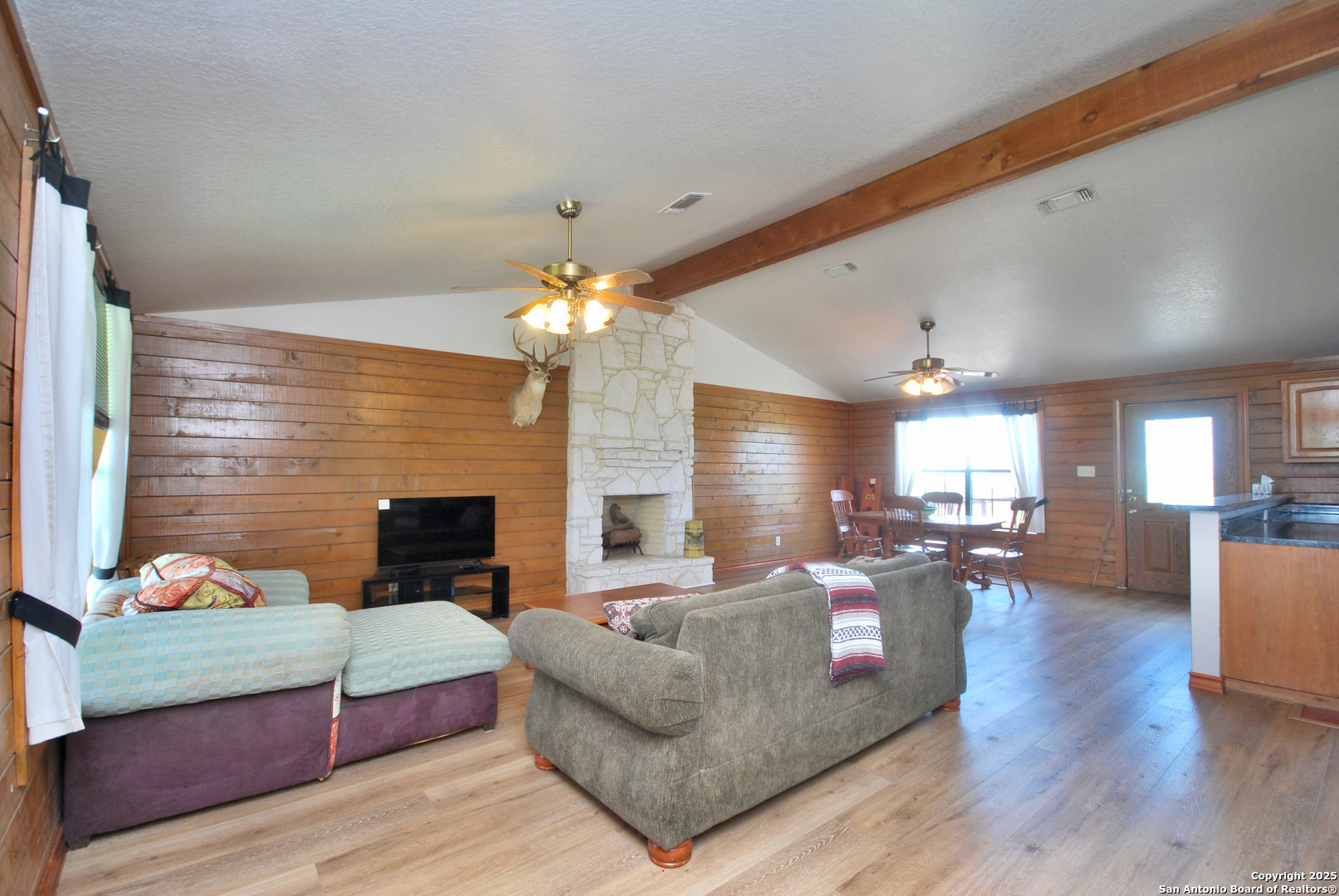 2725 Old Lehmann Seguin TX 78155