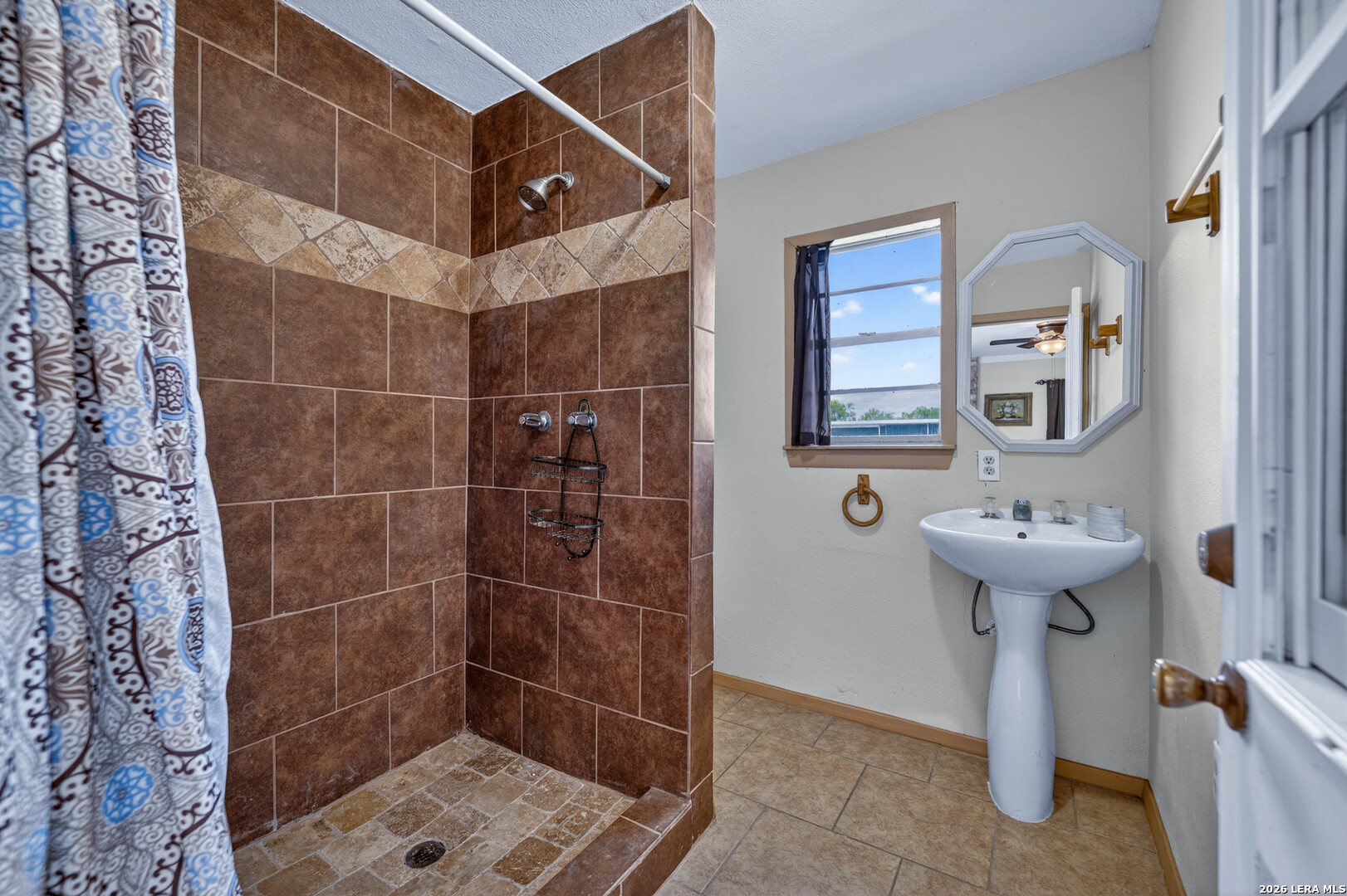165 Pr 8250 Kenedy TX 78151