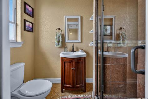 165 Pr 8250 Kenedy TX 78151