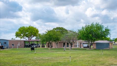 165 Pr 8250 Kenedy TX 78151